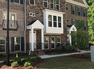 1938 Discovery Park Ln, Decatur, GA 30033