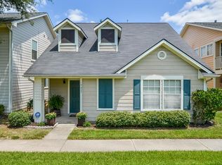 9823 Farrell Dr, Houston, TX 77070