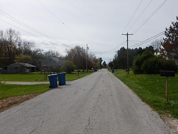 3rd image of 4614 Krancz Dr