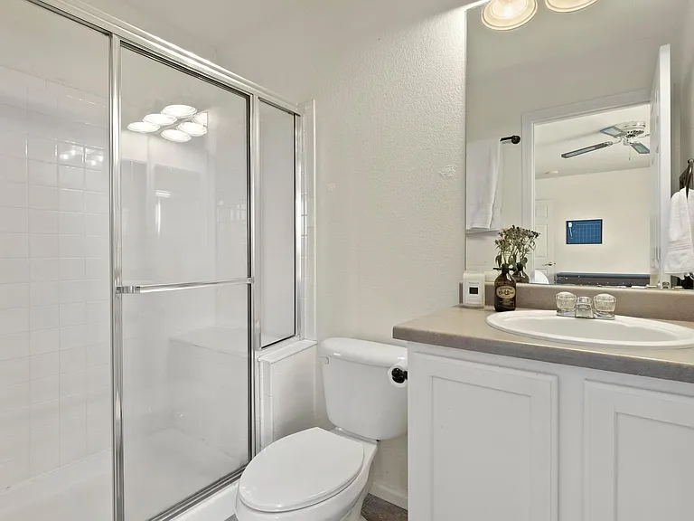 376 Montgomery Dr — Photo 18