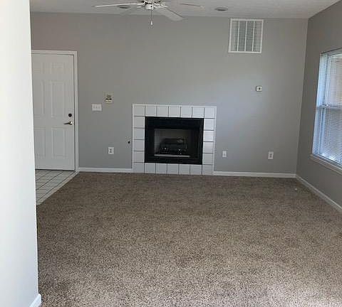 3rd image of 8910 Fox Glove Way