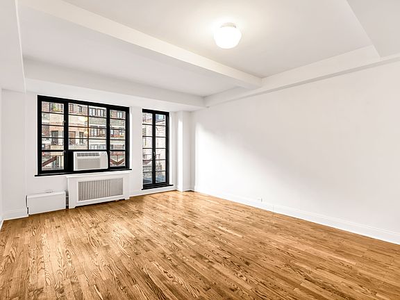 2nd image of 307 E 44th St APT 1508