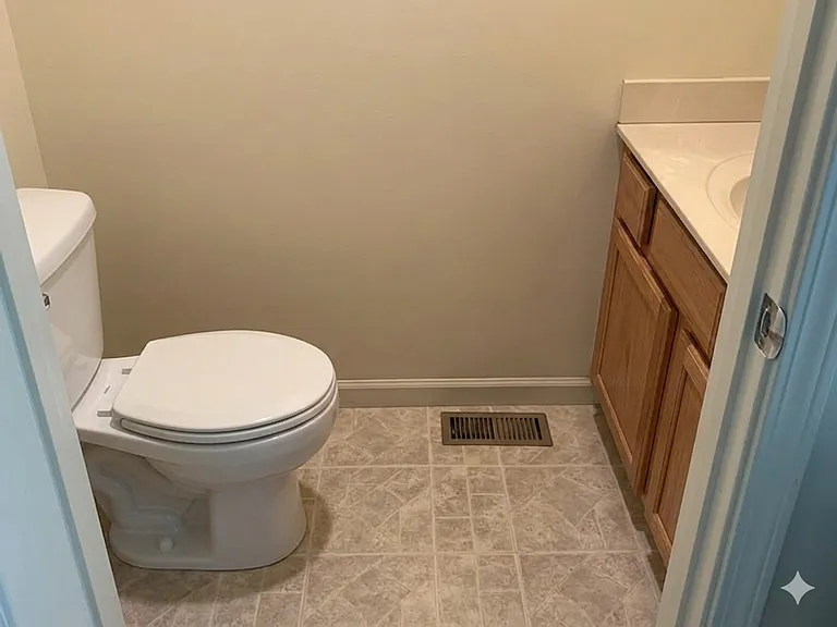 215 Courtney Taylor Ln — Photo 6