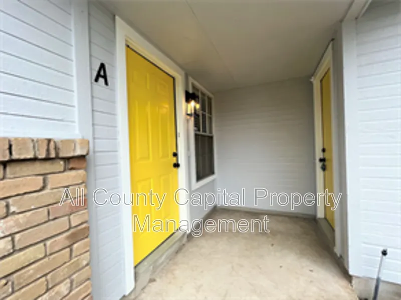 12214 Thompkins Dr #A