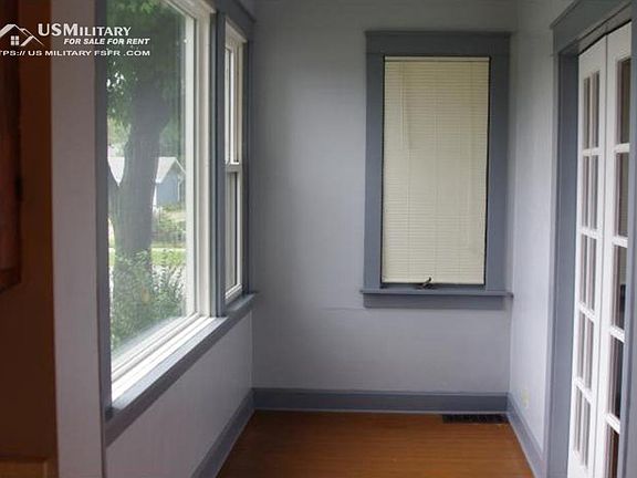5th image of 300 N 6th St