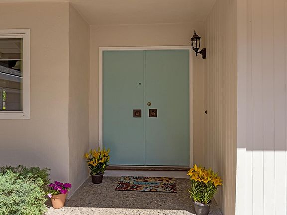 3rd image of 6696 Landerwood Ln