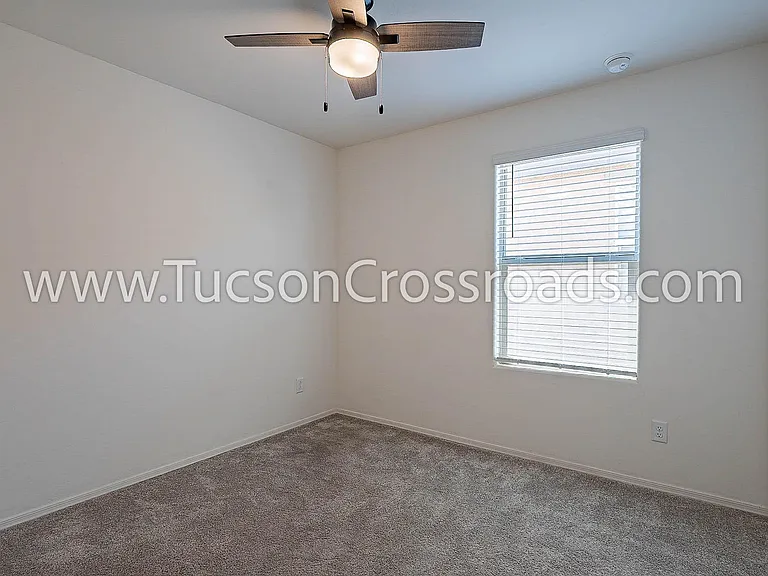 10611 Halsey Dr — Photo 27