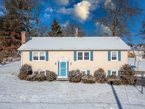 7 Delaney Ave, Dudley, MA 01571