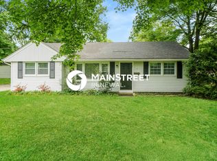 9211 Aristides Dr, Louisville, KY 40272