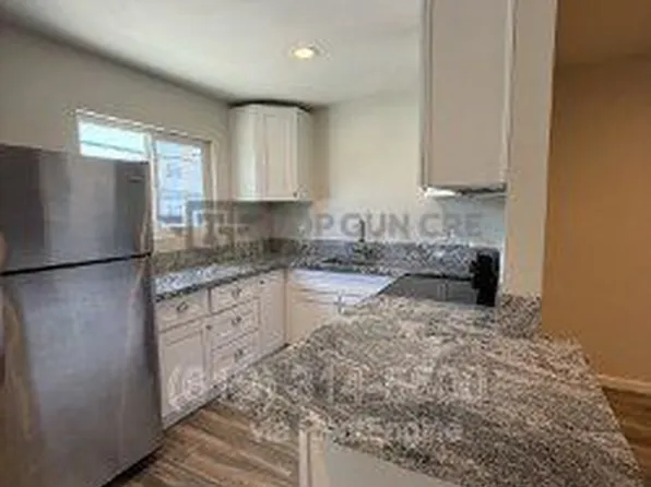 4275 48th St APT 13, San Diego, CA 92115