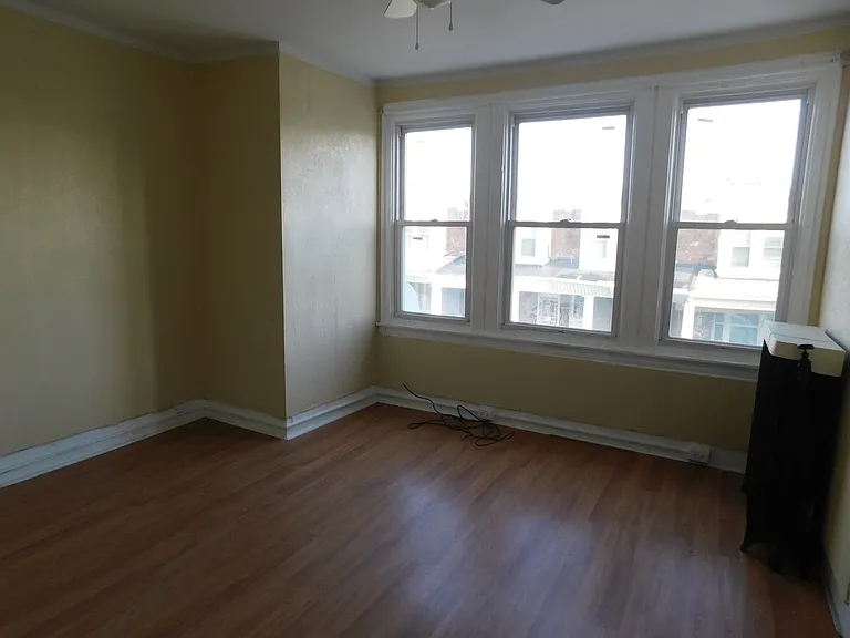 5341 Hadfield St — Photo 12