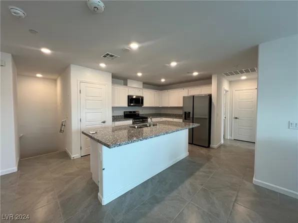 4955 Aitana Ave #1, Las Vegas, NV 89115