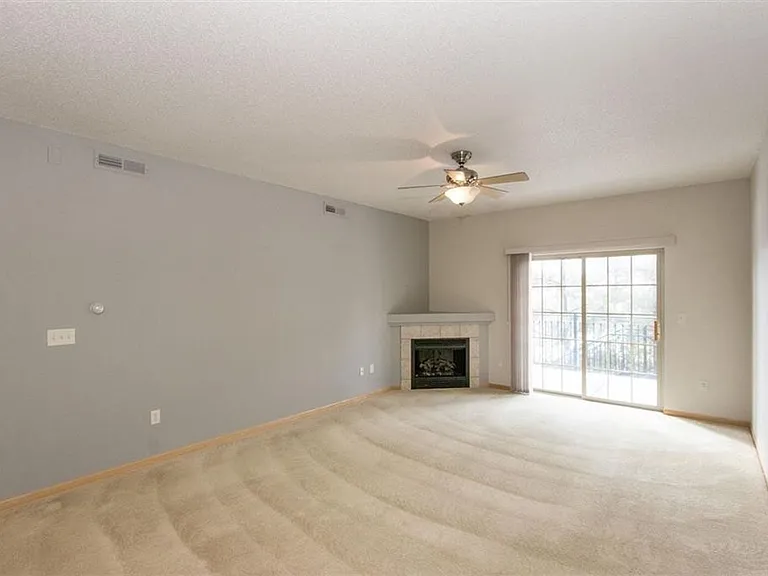 2450 Cascade Ln — Photo 9