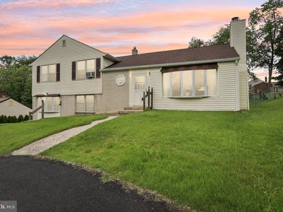 694 Davisville Rd, Warminster, PA, 18974