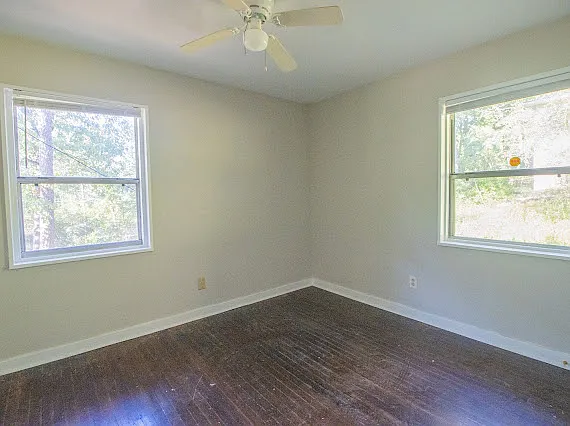 3 bed, 1120 sqft, $1,200 — Photo 4