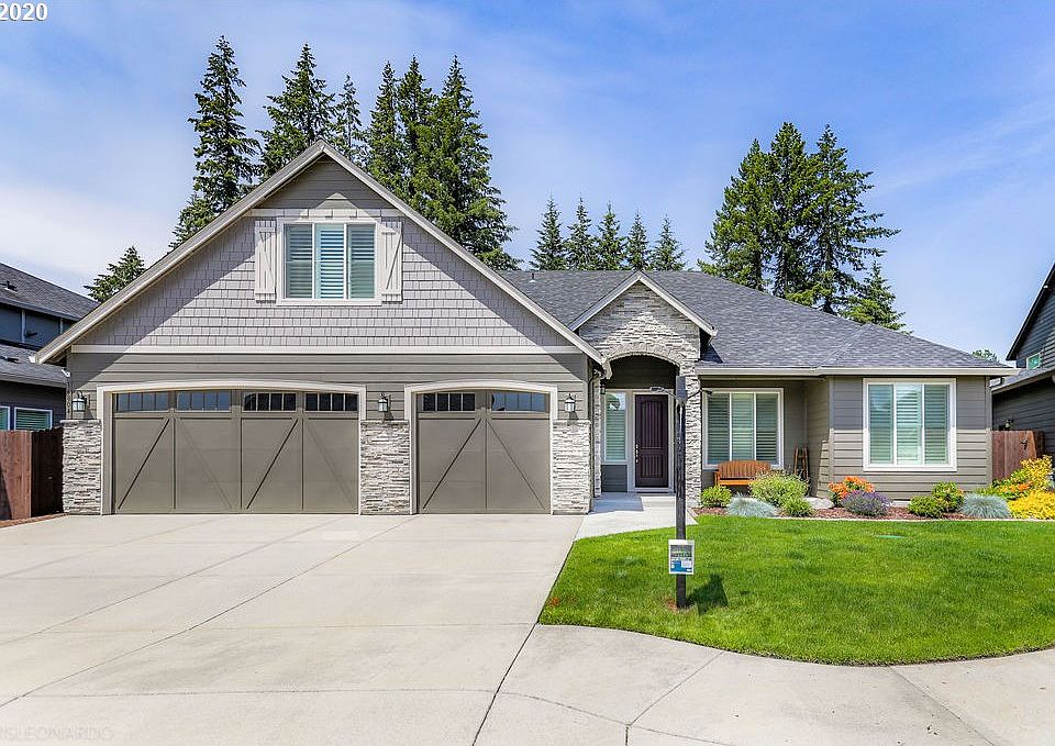 1st image of 16804 NE 98th Cir