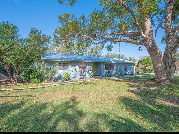 4th image of 1506 Hallam Ct N
