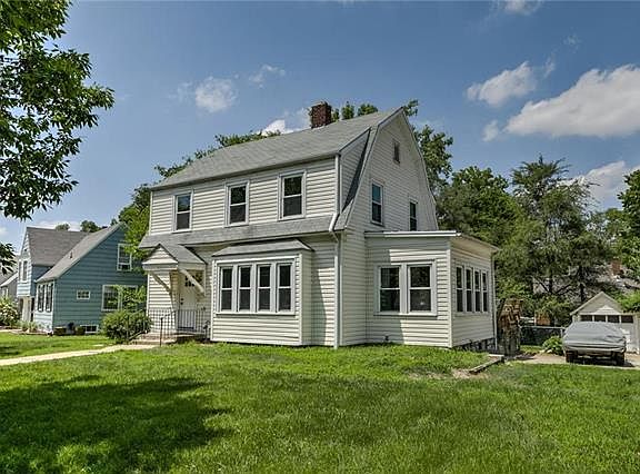 3rd image of 4426 Sunrise Dr