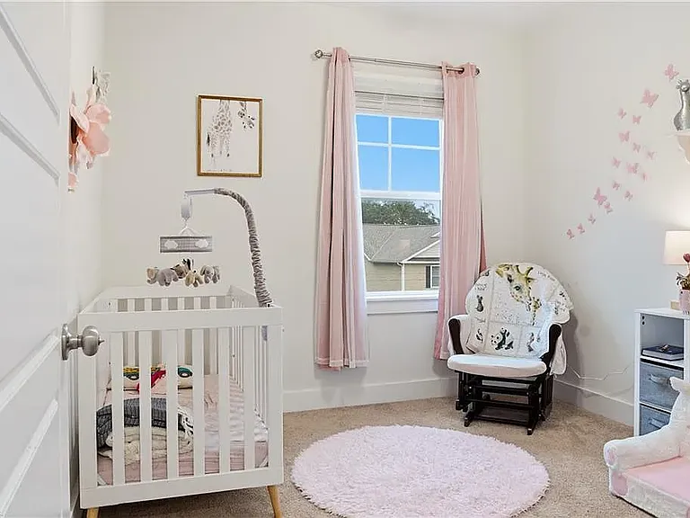 2917 Pretty Lake Ave — Photo 18