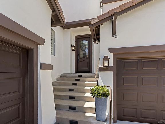 3rd image of 4058 Lago Di Grata Cir