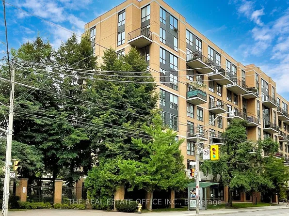 800 King St W #405, Toronto, ON M5V 3M7