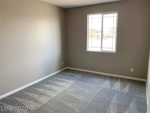 5th image of 9871 Meriposa Lily Ave