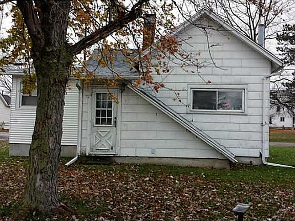 3rd image of 43 S William St