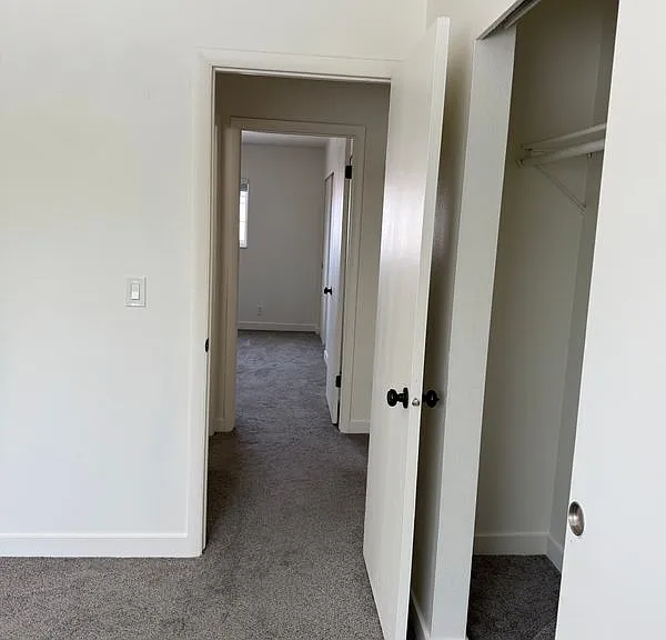 81 W 300 N #TOWNHOUSE — Photo 16
