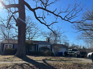 5985 Rowley Blvd, Waterford, MI 48329