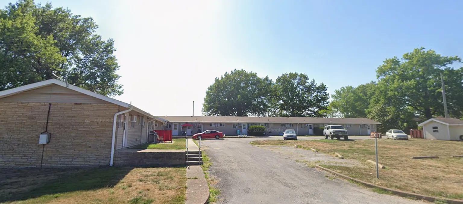 1214 S Blake St — Photo 1
