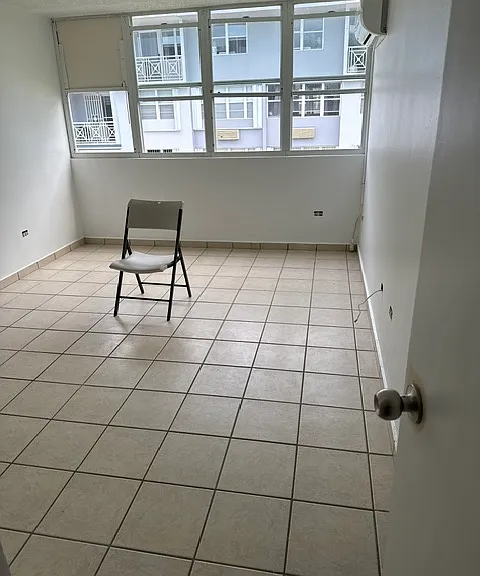 3704 Jardines Del Parque — Photo 7