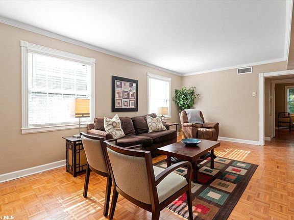 3rd image of 214 Upham St Unit 1C