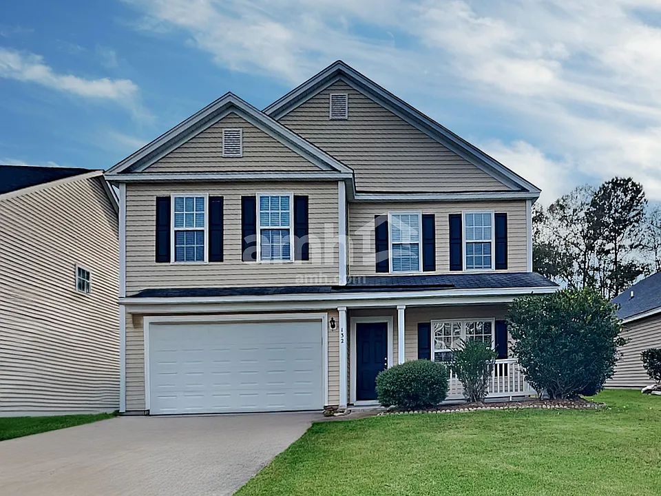 132 Wildberry Ln