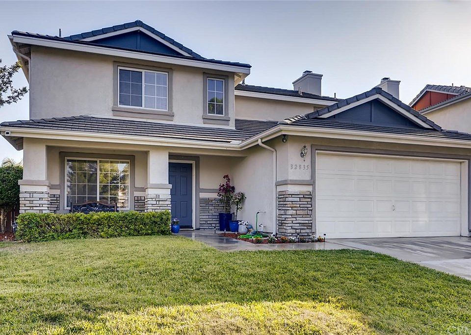 1st image of 32835 Bonita Mesa St