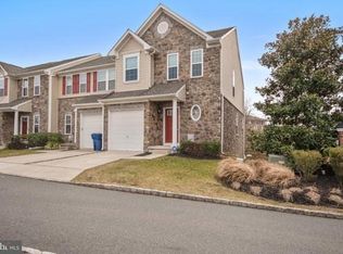 1 Franklin Cir, Somerdale, NJ 08083