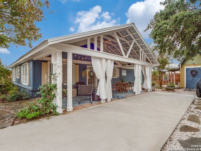 915 6th St, Blanco, TX, 78606