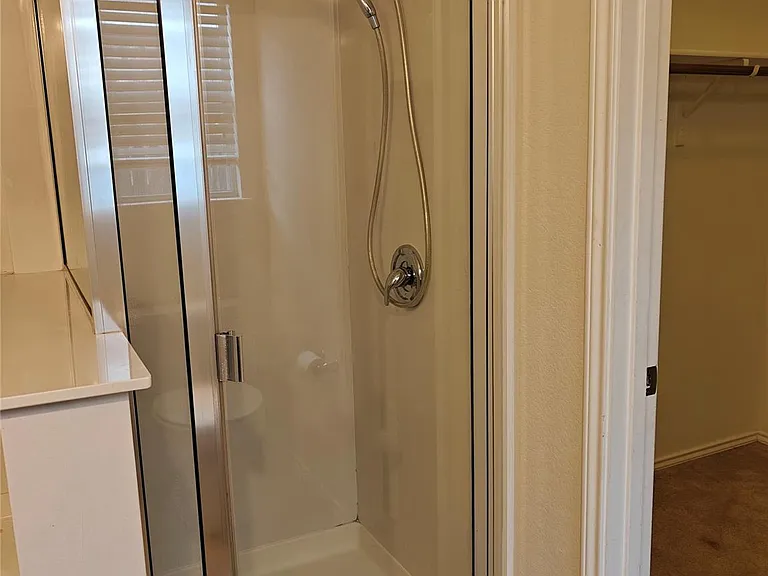 5610 Hopkins Dr — Photo 13