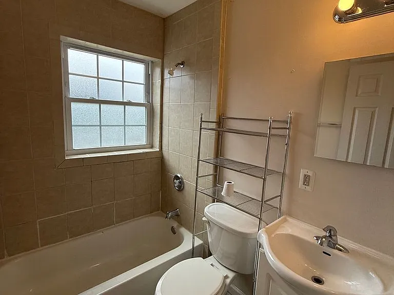 8661 Litzsinger Rd — Photo 12