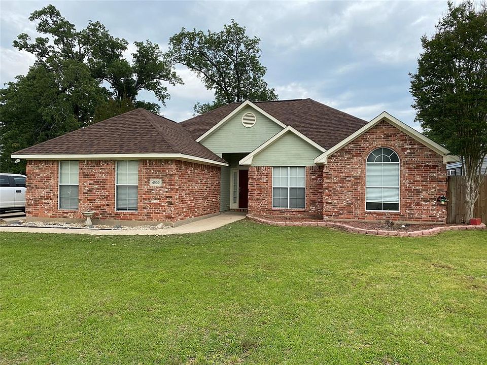 1st image of 4909 Mulligan Cir
