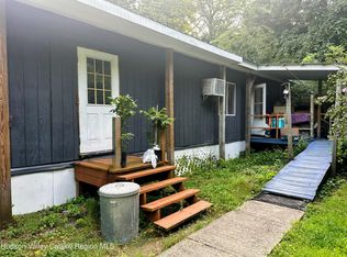 16 Field Rd, Elizaville, NY 12523