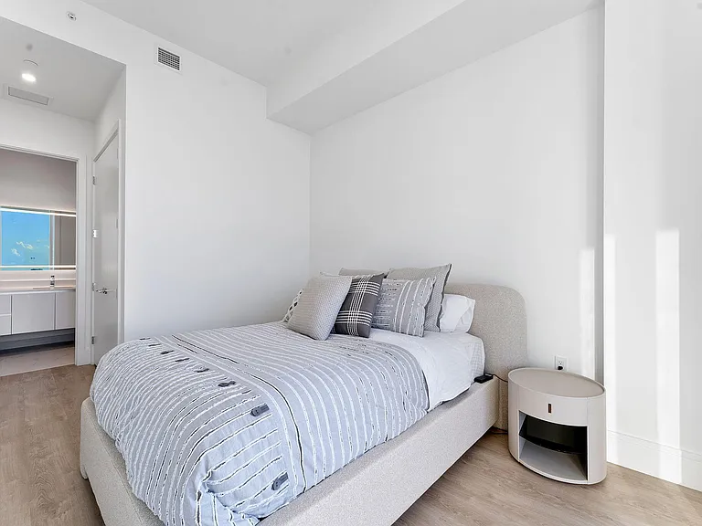 220 Lake Shore Dr #Penthouse 2321 — Photo 22