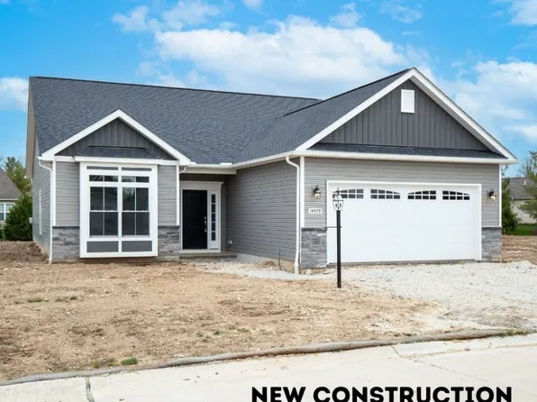 14579 Baywood Ln, Strongsville, OH 44136