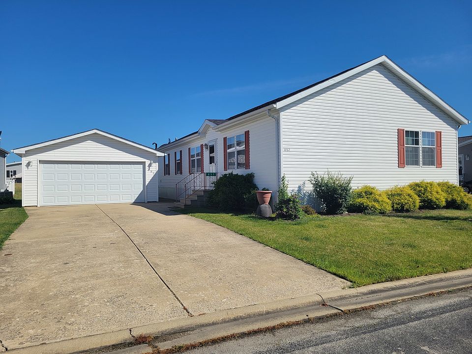 857 Aspen Dr, Manteno, IL 60950 | Zillow