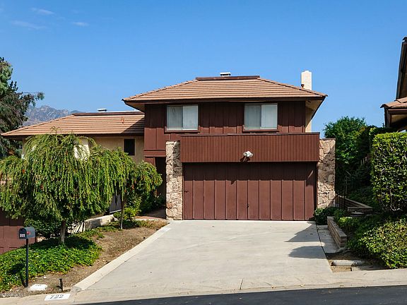 5th image of 722 Starlight Heights Dr