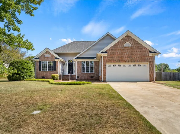 108 Thorncliff Pl, Anderson, SC 29625