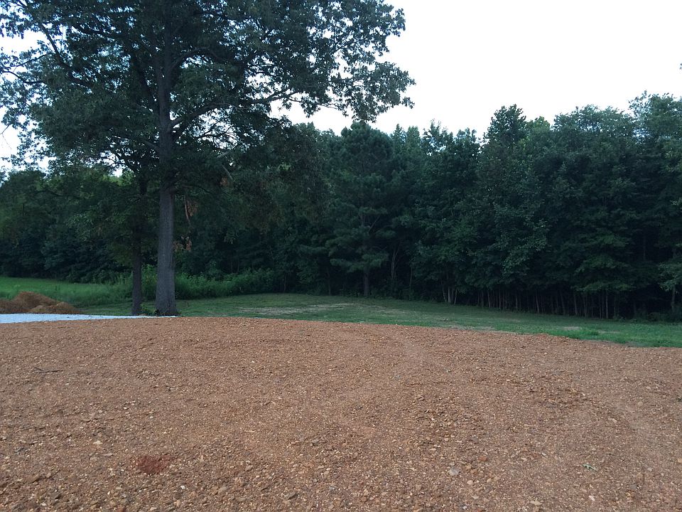 2nd image of Sandy Cir