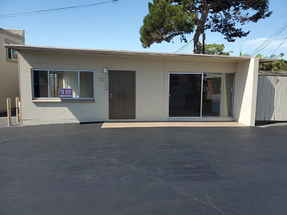 5151 Morena Pl