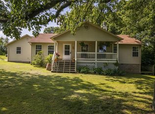 2048 S Pianalto Rd, Springdale, AR 72762