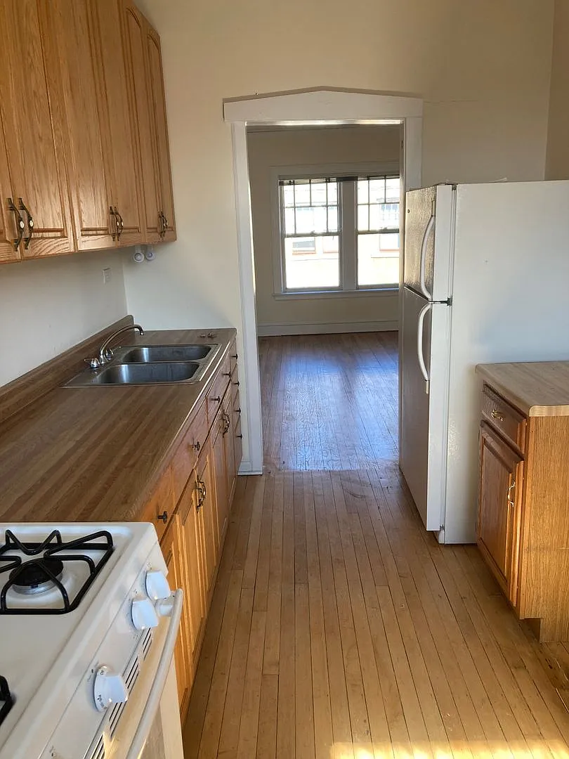 358 - *4447 North Ashland, LLC* — Photo 3