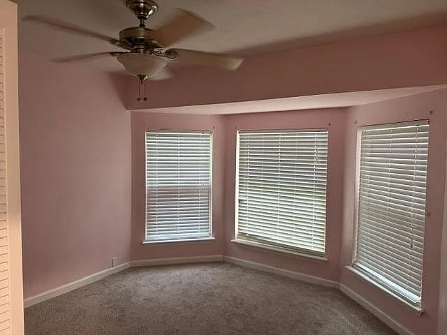 2360 Ironstone Dr E — Photo 17